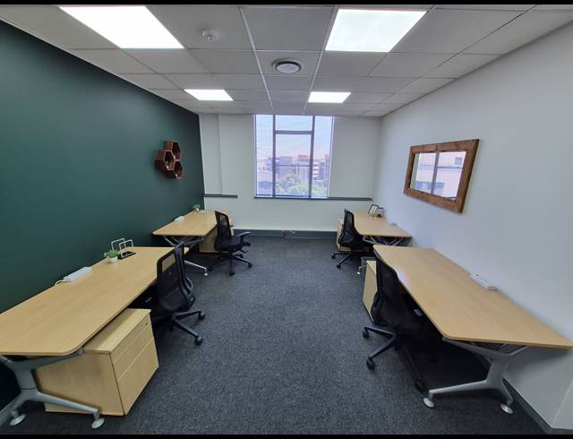 52M² OFFICE TO LET IN SANDTON CENTRAL